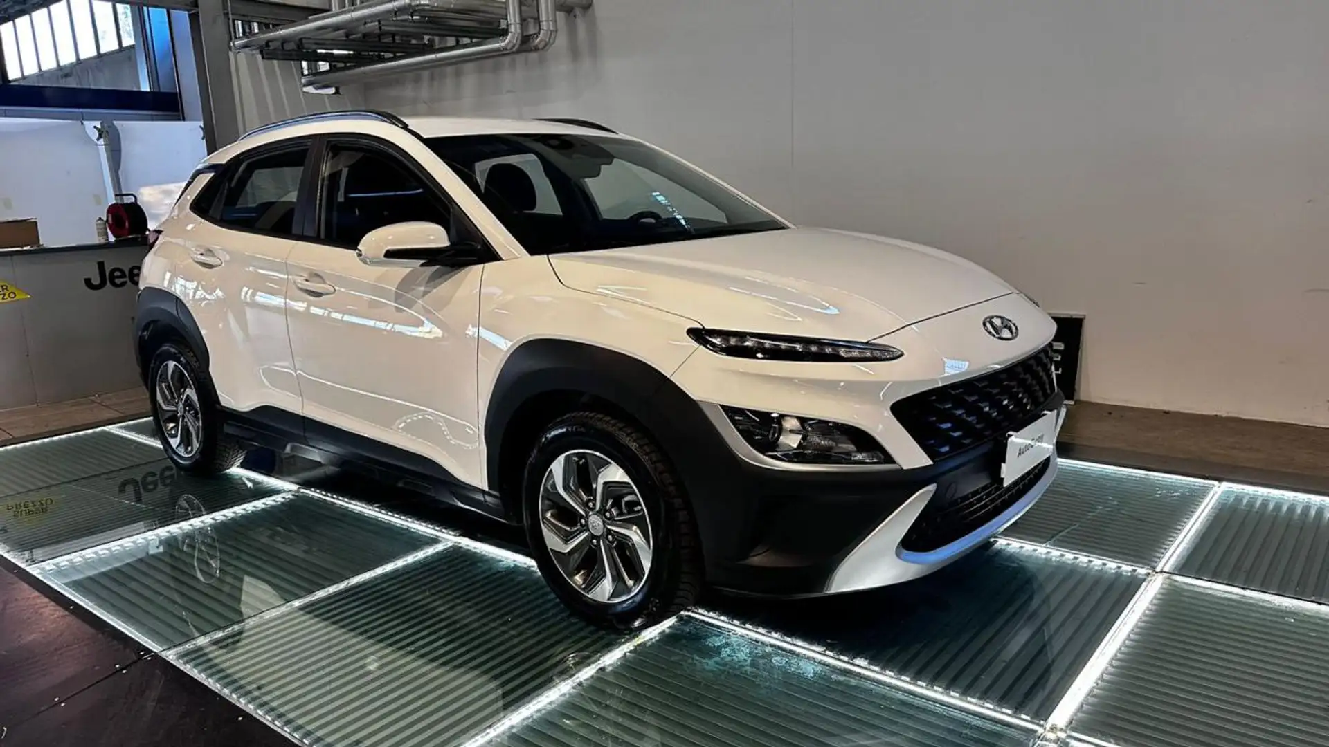 Hyundai KONA HEV 1.6 DCT XTech Bianco - 1