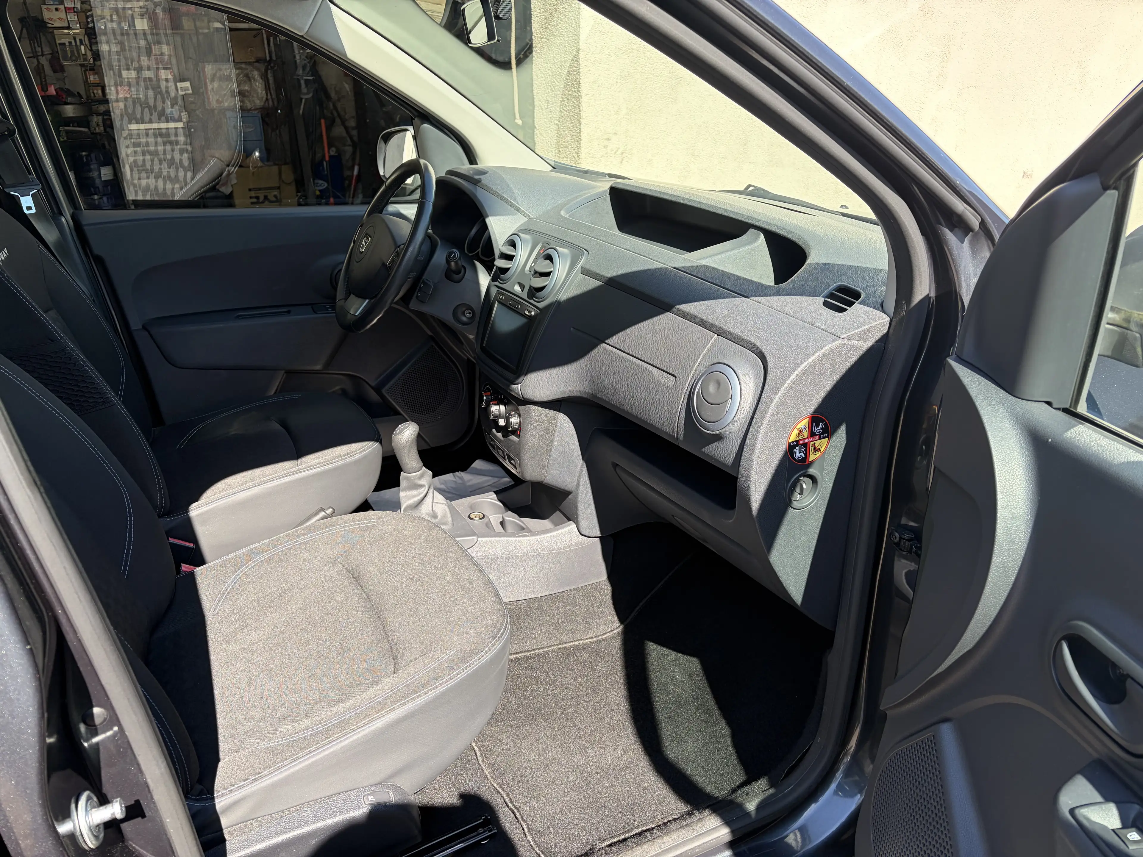 Dacia Dokker Stepway 1.2 * Klima * Navi * AHK * HU + Serv. neu — photo 5