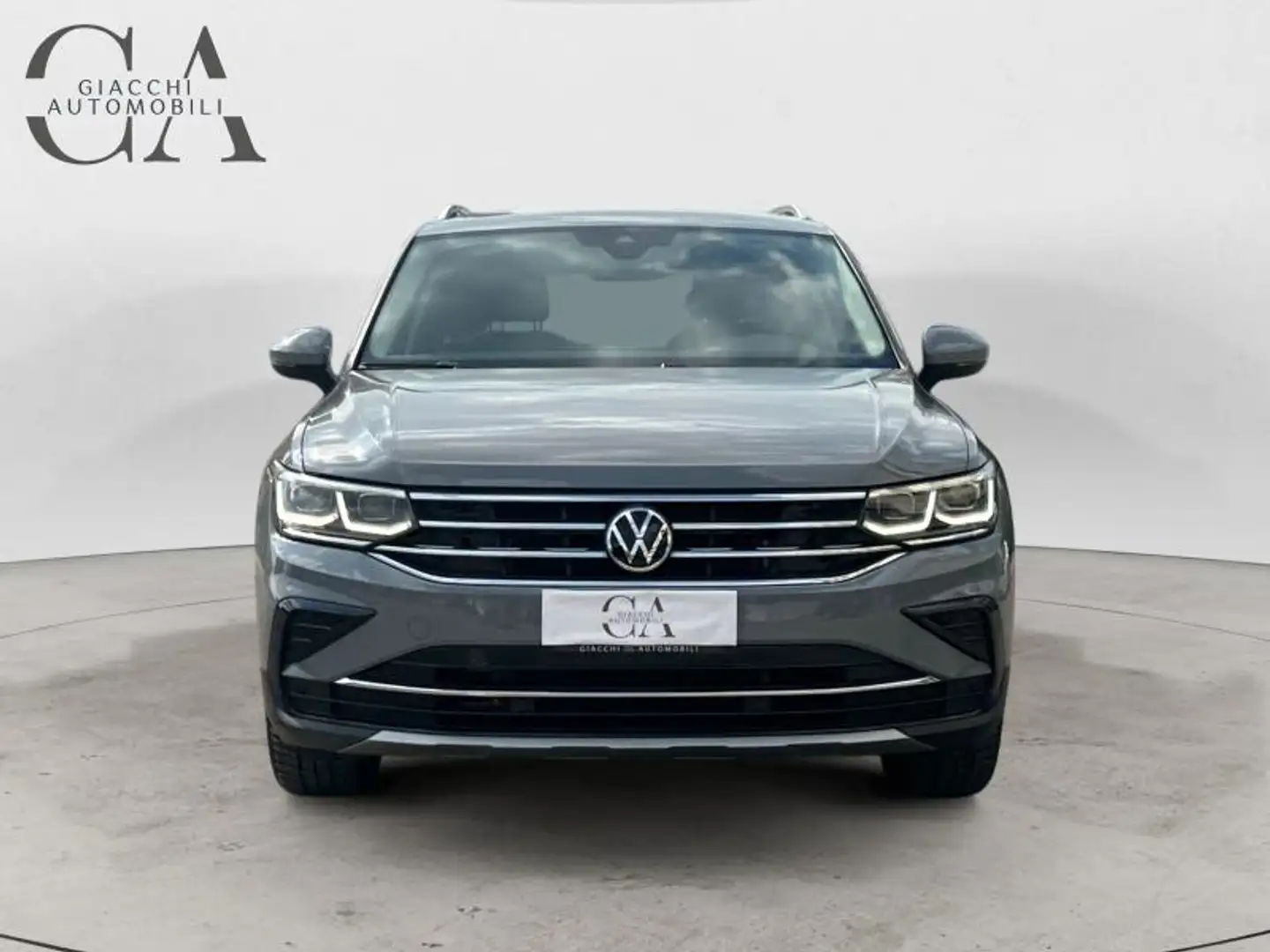 Volkswagen Tiguan 2.0 tdi Elegance 150cv dsg - 2