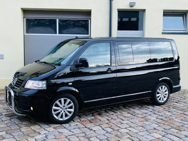 Volkswagen T5 Caravelle m. AHK | 7-Sitze | Standheizung
