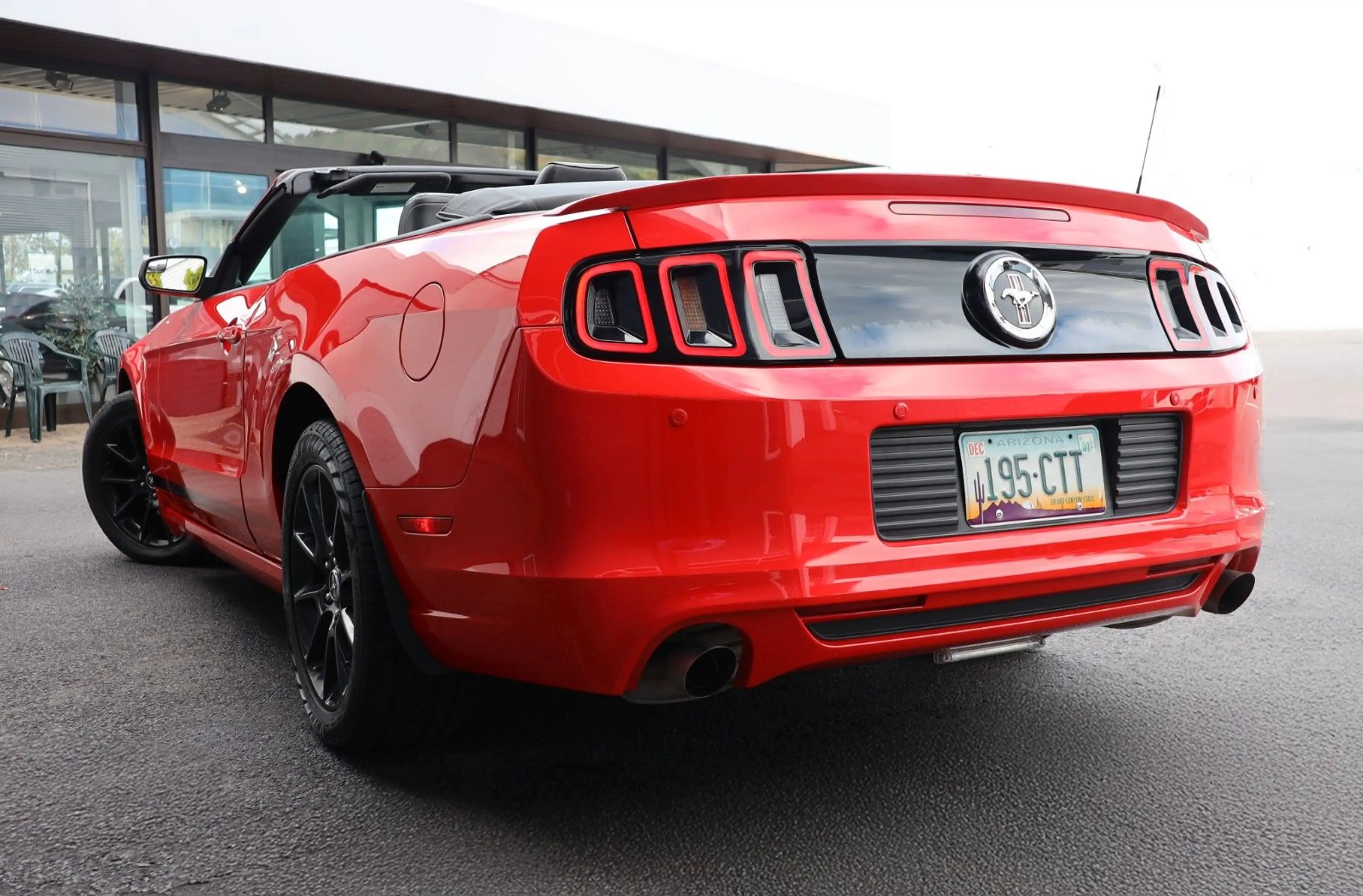 Ford Mustang V6 3.7 Cabrio/Xenon/PDC/R18 — photo 5
