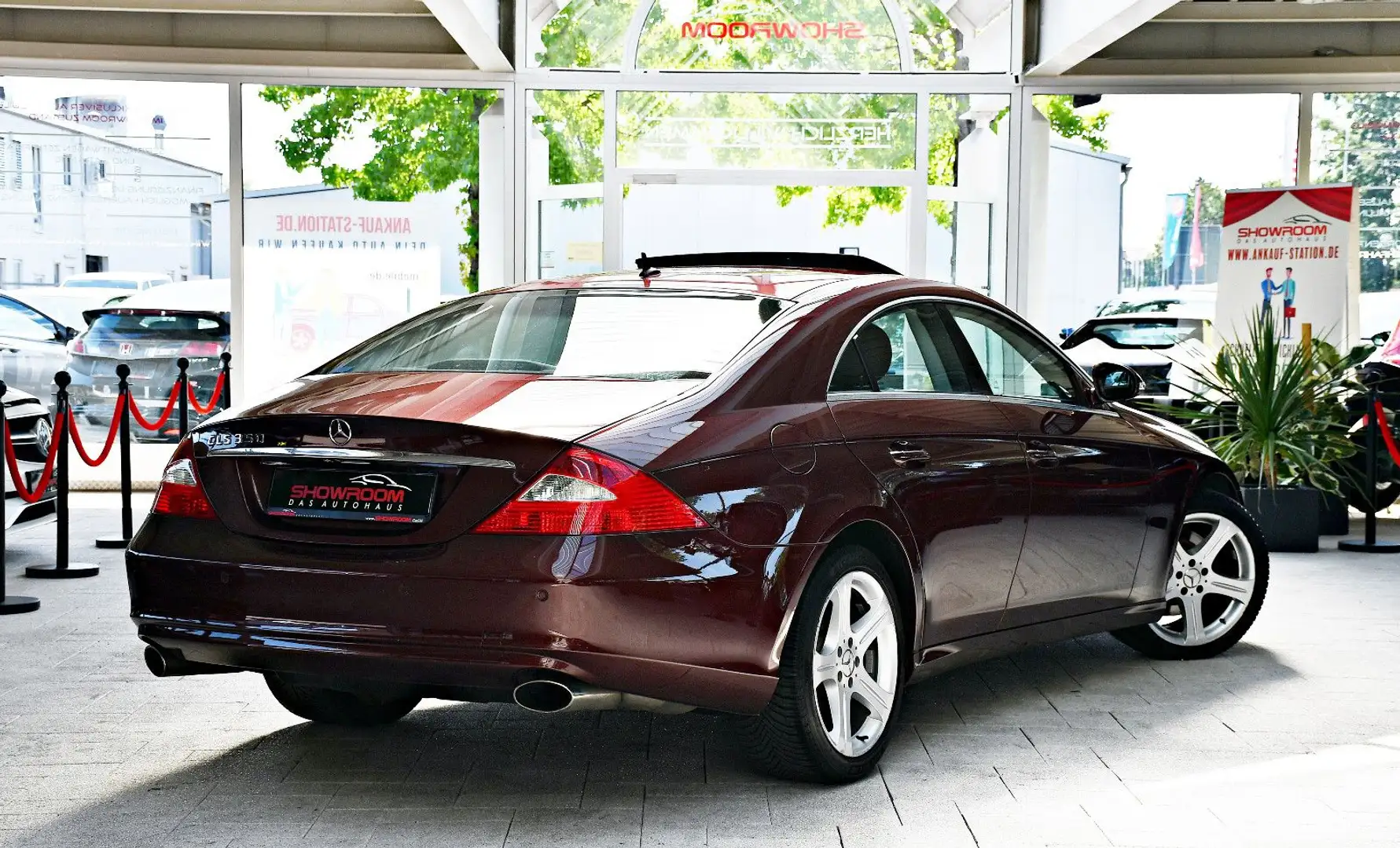 Mercedes-Benz CLS 350 Schiebedach Leder Navi Xenon Rot - 2