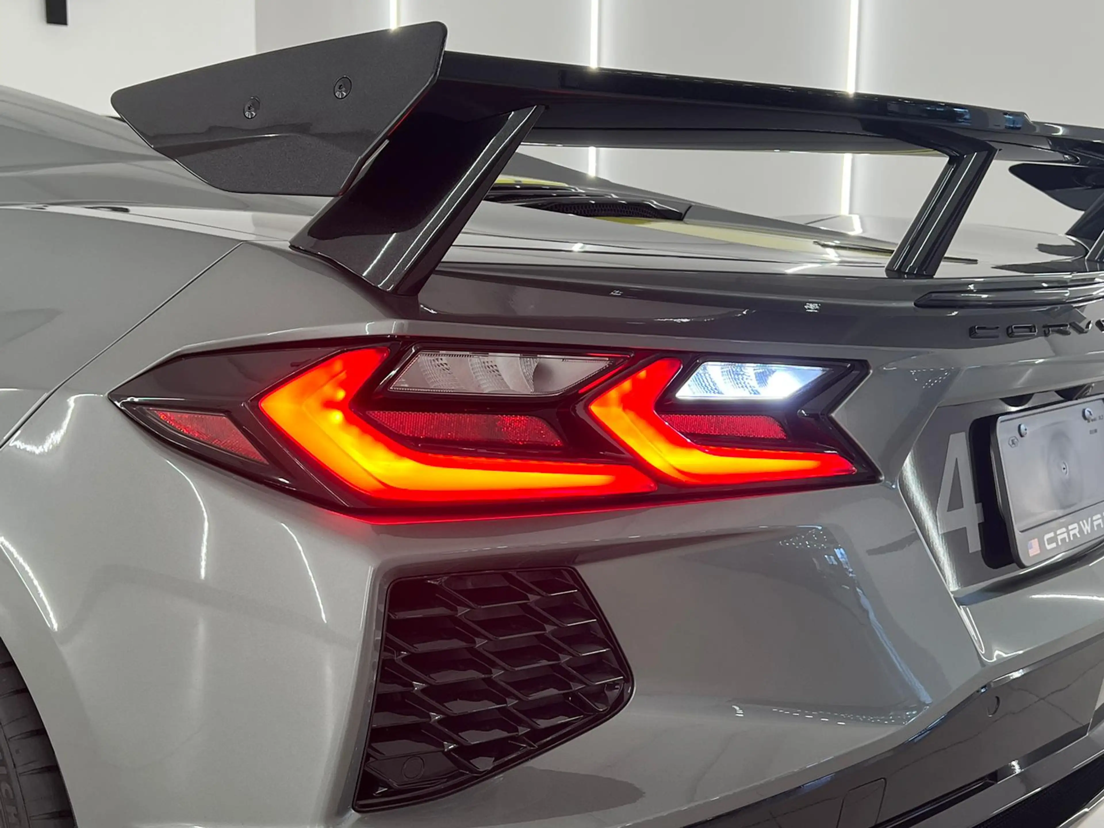 Corvette C8 C8.R Convertible Carbon Pack — photo 7