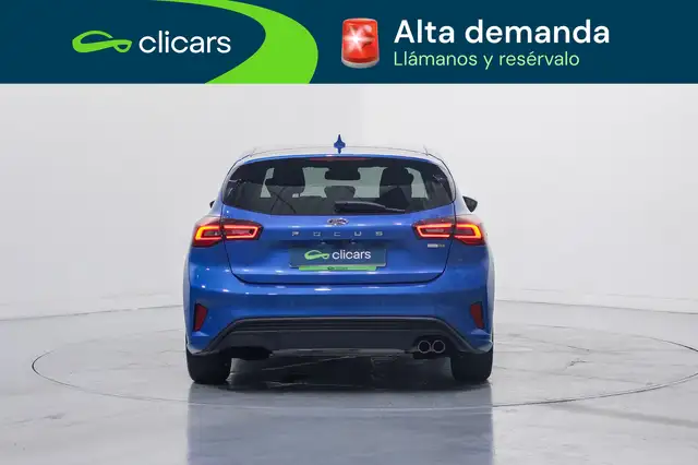Ford Focus view 4