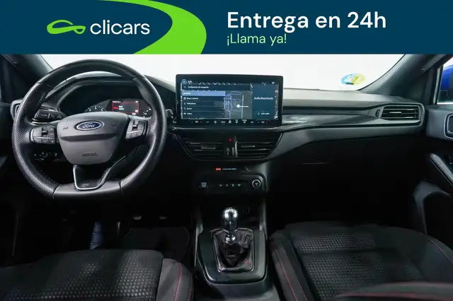 Ford Focus view 13