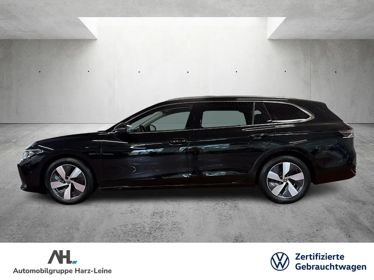 Volkswagen Passat Variant 2.0 TDI Elegance DSG Matrix AHK Navi ACC Massage A Noir - 2