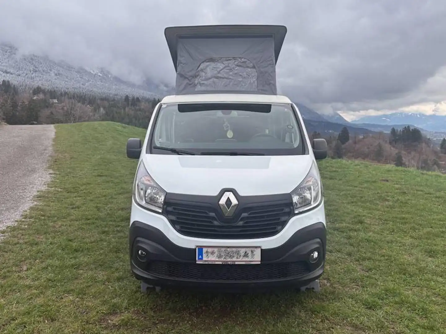 Renault Trafic Weiß - 2
