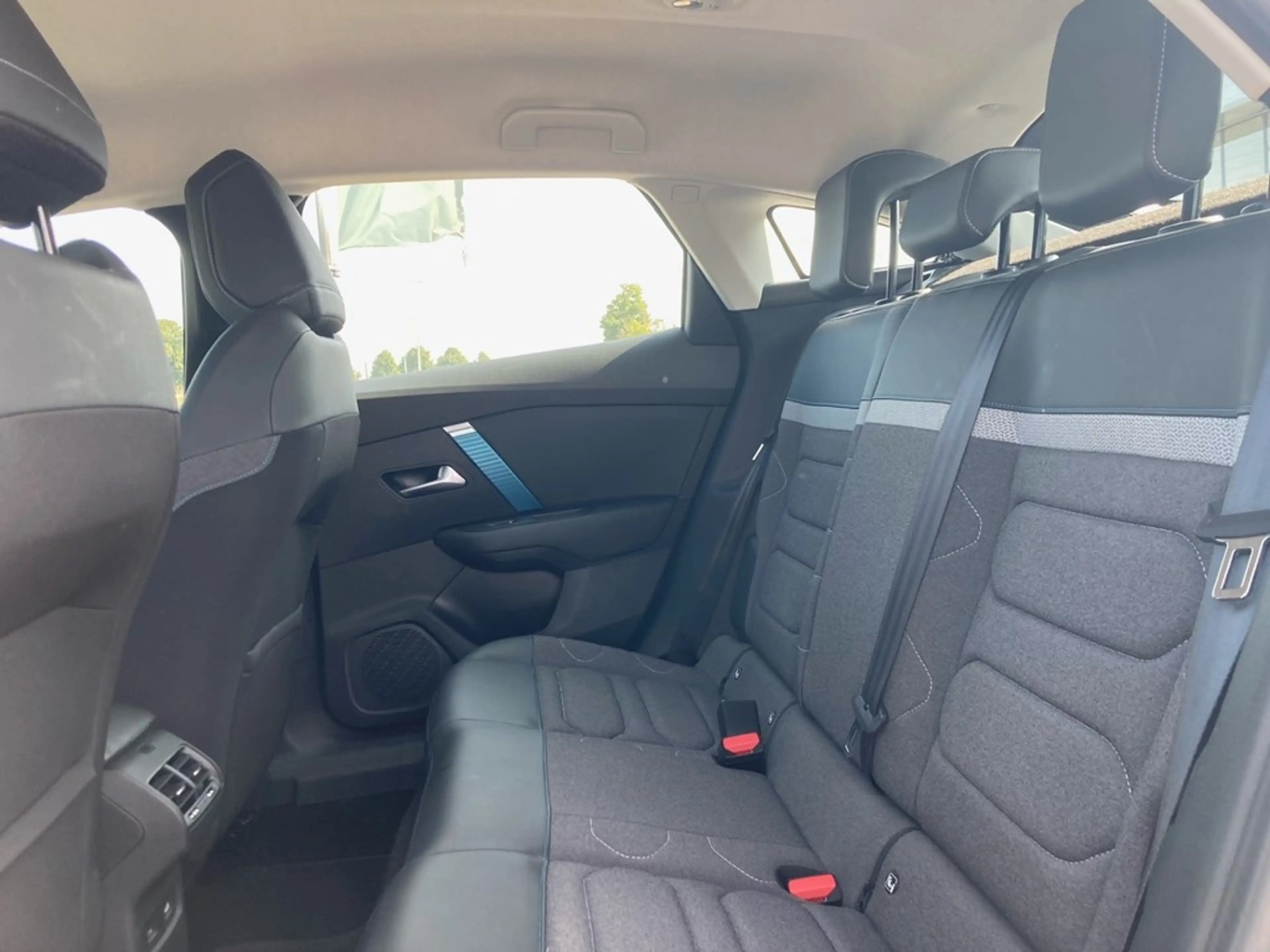 Citroen E-C4 Electric Electric 50kWh 136pk ! — photo 9