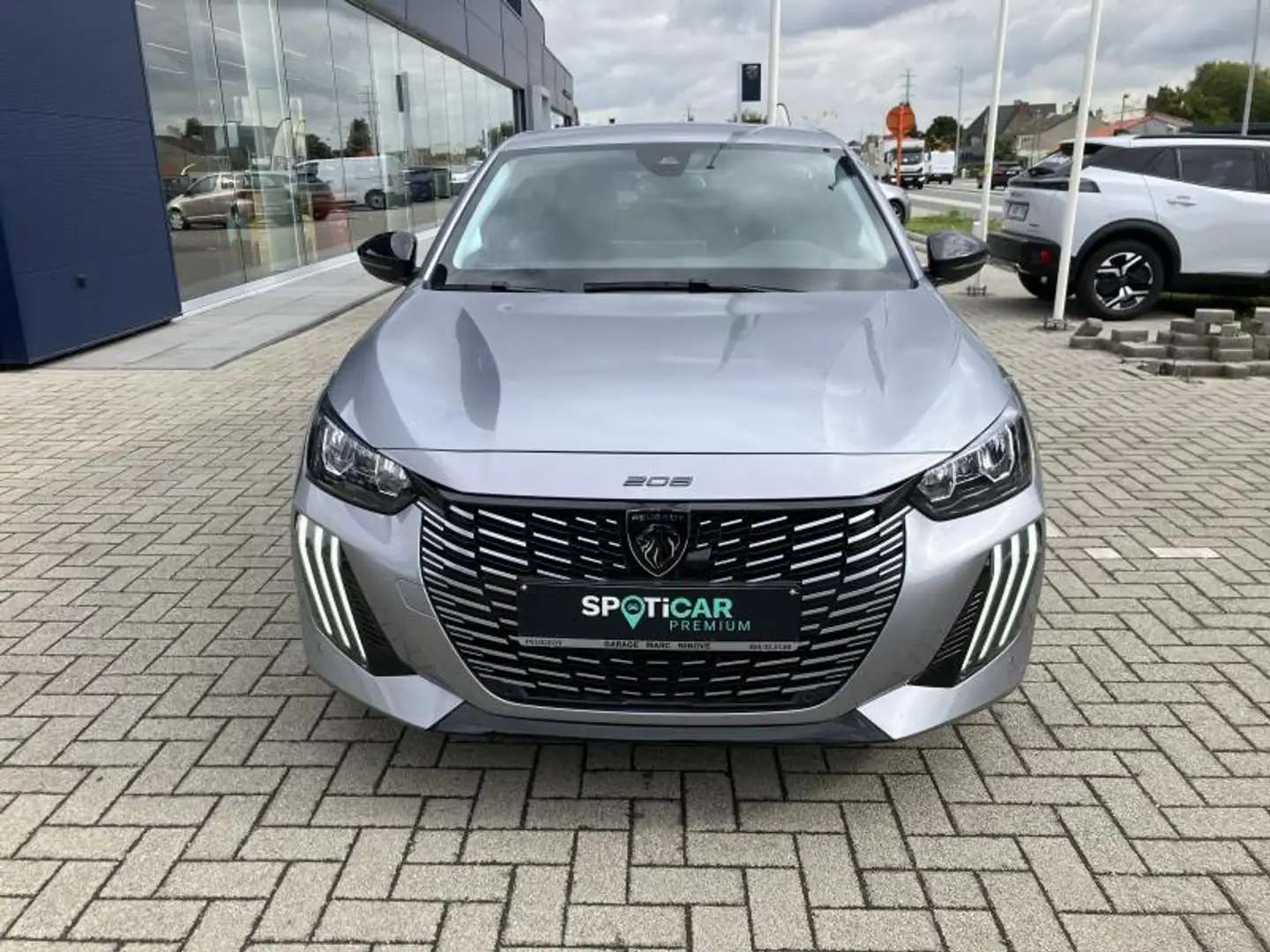 Peugeot 208 Allure Grijs - 2