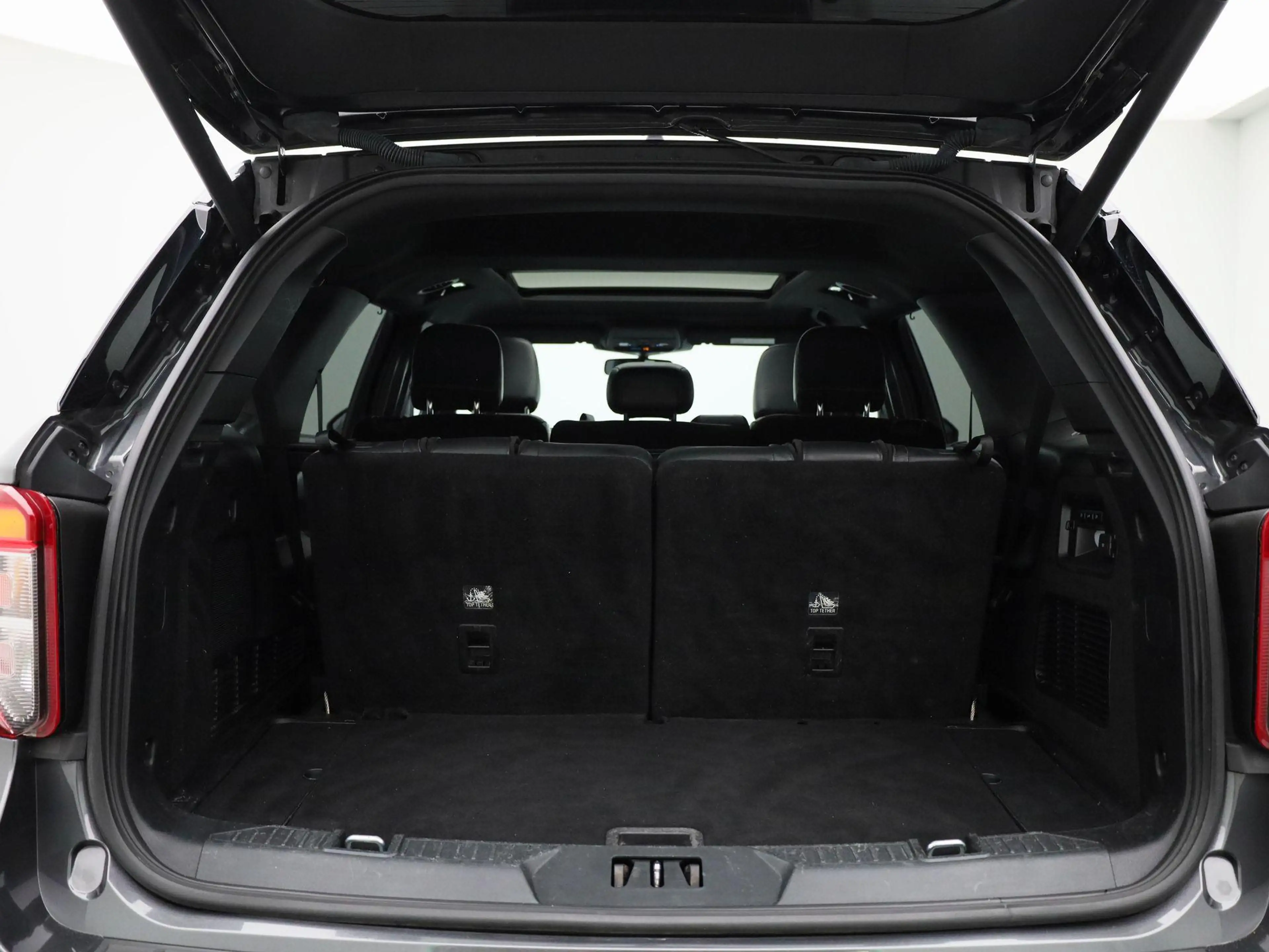 Ford Explorer 3.0 V6 EcoBoost PHEV ST-Line 456PK | B&O | PANO-SC — photo 14