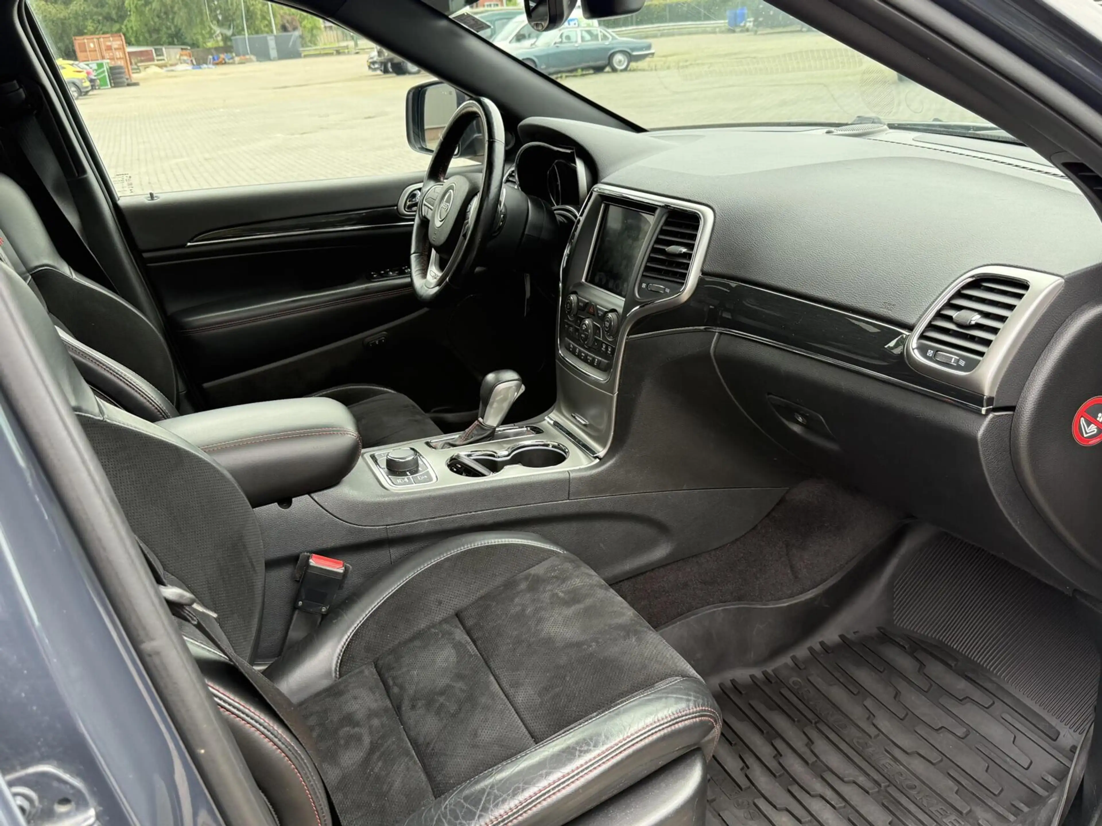 Jeep Grand Cherokee 3.0 CRD Limited Trail Hawk — photo 14
