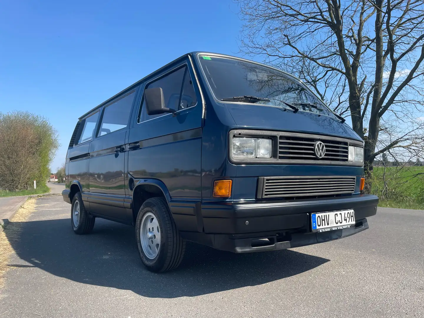 Volkswagen T3 Caravelle Sy. GL 255 5A7/Z30 Caravelle GL 8 Sitze Blauw - 1