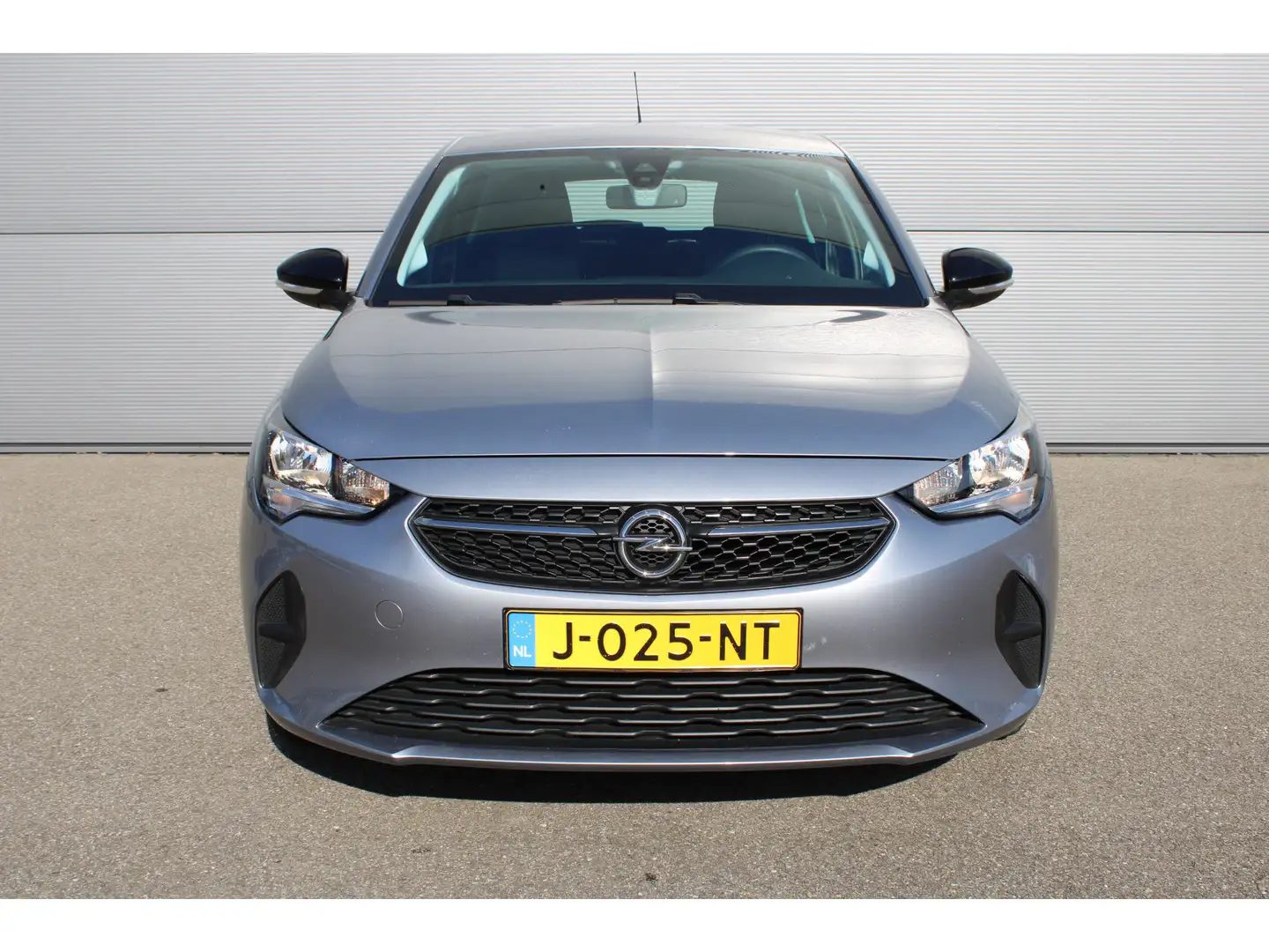 Opel Corsa 1.2 75pk Edition AIRCO | NAVI | CARPLAY/ANDROID | Grijs - 2