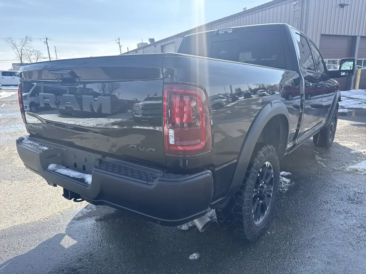 RAM 2500 снимка RAM 2500