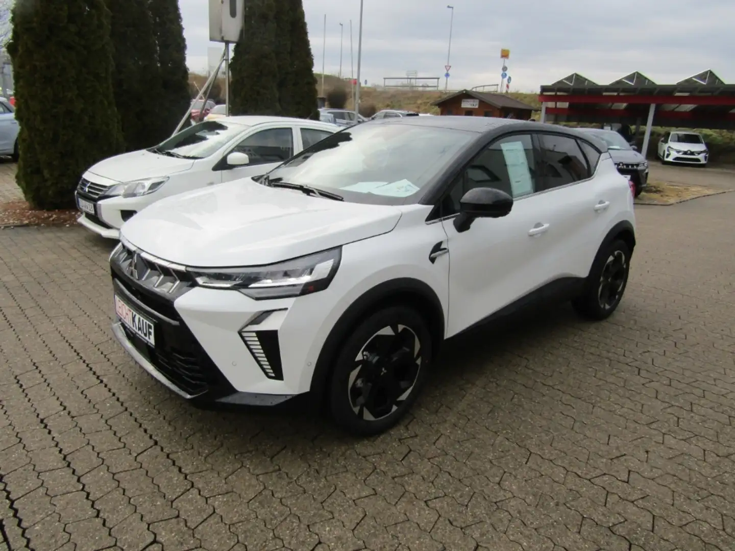 Mitsubishi ASX 1.3 TOP DSG MJ 25 NAVI LED ACC PDC RFK PANORAMA Weiß - 2
