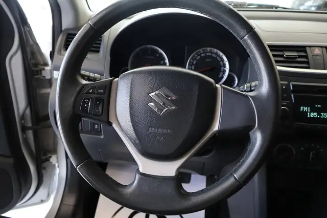 Suzuki Swift view 13