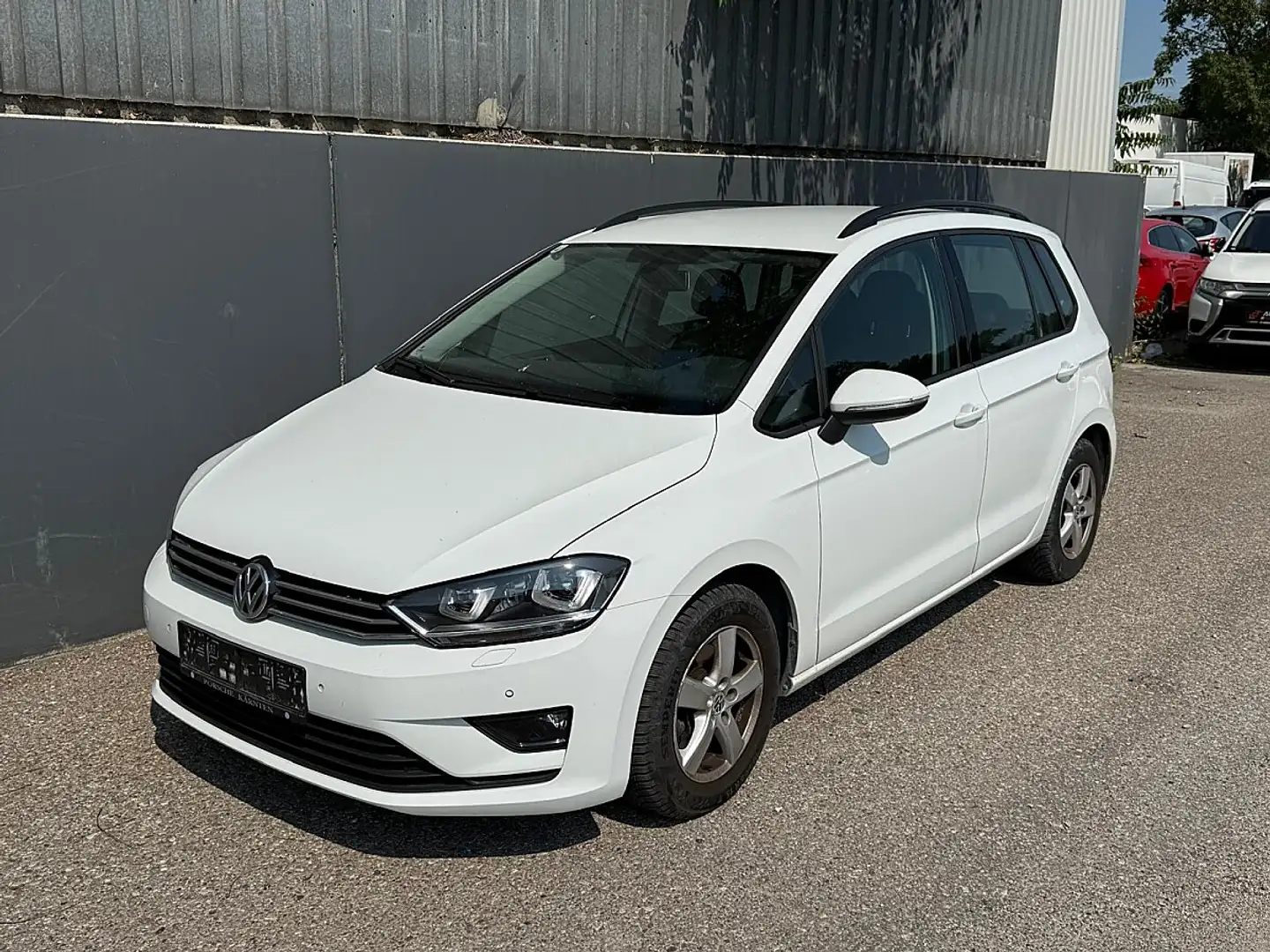 Volkswagen Golf Sportsvan Rabbit 1,6 BMT TDI DSG | PICKERL BIS 11/2026 | Weiß - 1