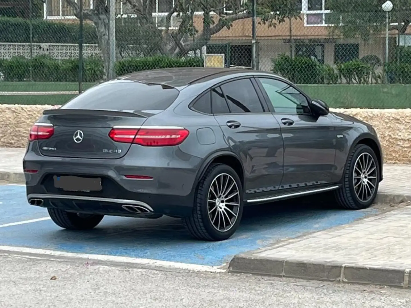 Mercedes-Benz GLC 43 AMG GLC Coupé 43 AMG 4Matic Aut. AMG - 1