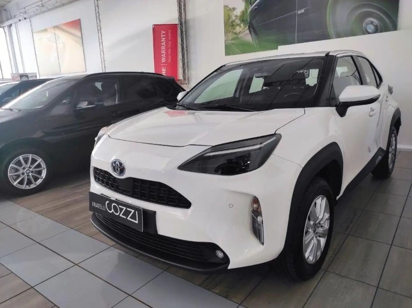 Toyota Yaris Cross - Yaris Cross 1.5 Hybrid 5p. E-CVT Business Bianco - 2