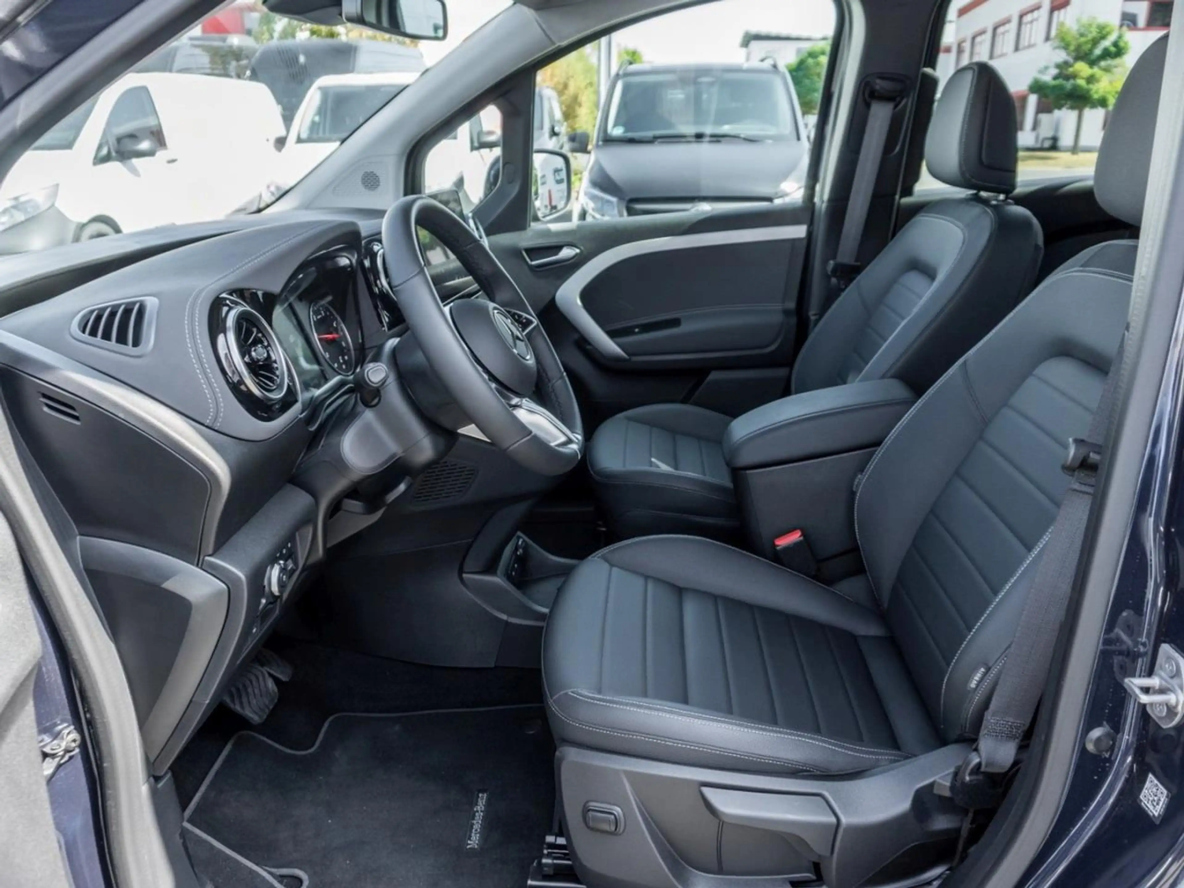 Mercedes-Benz T-Class T 180 d Standard Progressive MBUXNavi+ Kamera — photo 7