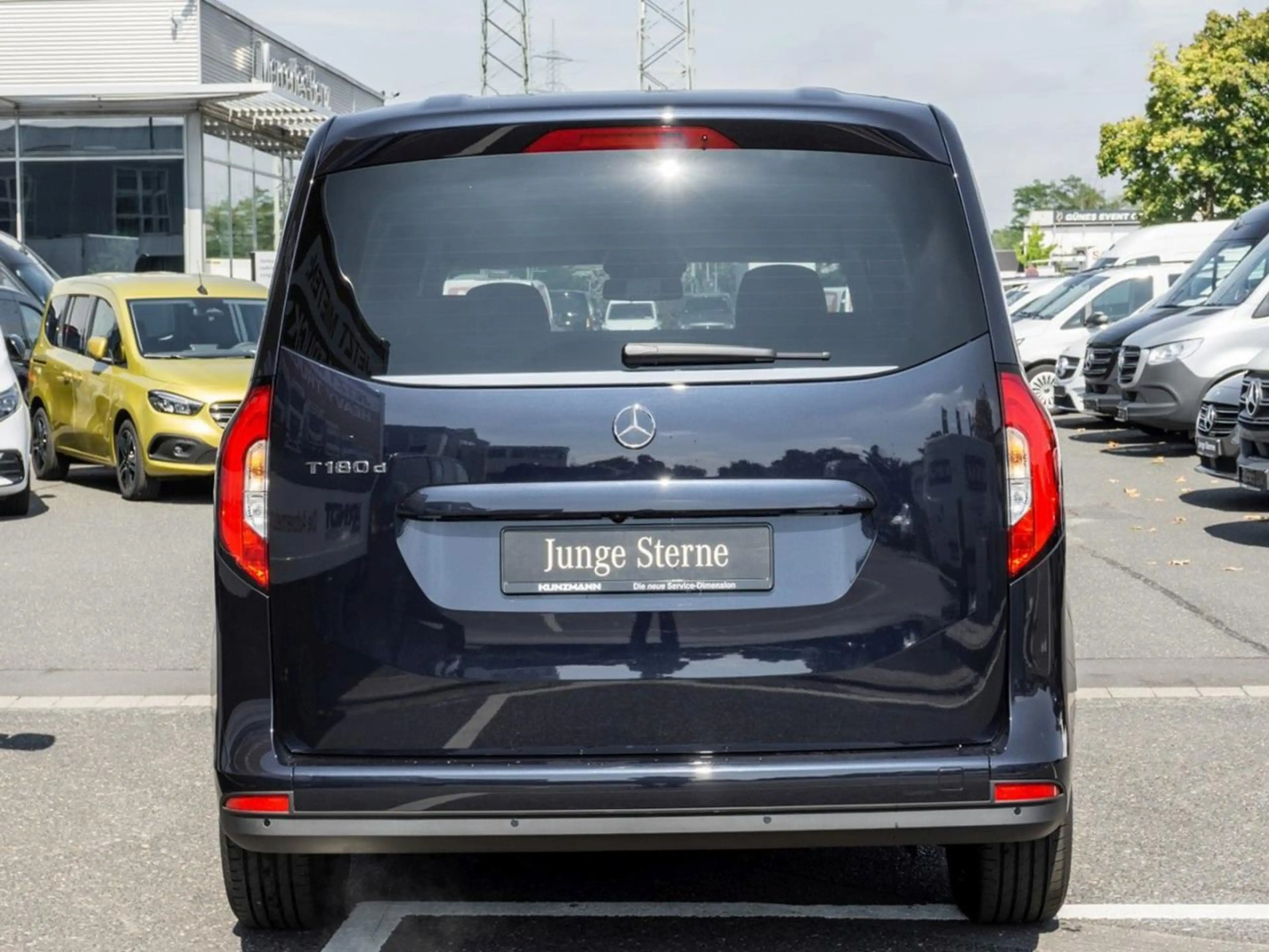 Mercedes-Benz T-Class T 180 d Standard Progressive MBUXNavi+ Kamera — photo 4