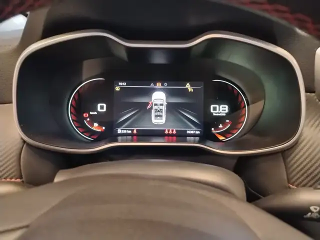 MG ZS view 10