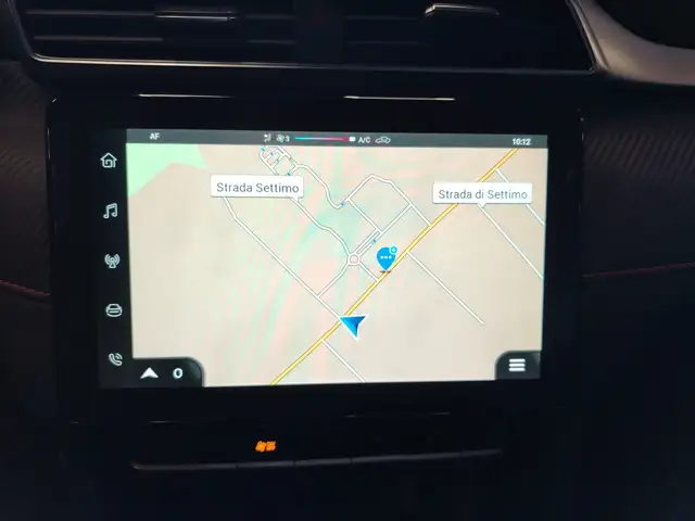 MG ZS view 12