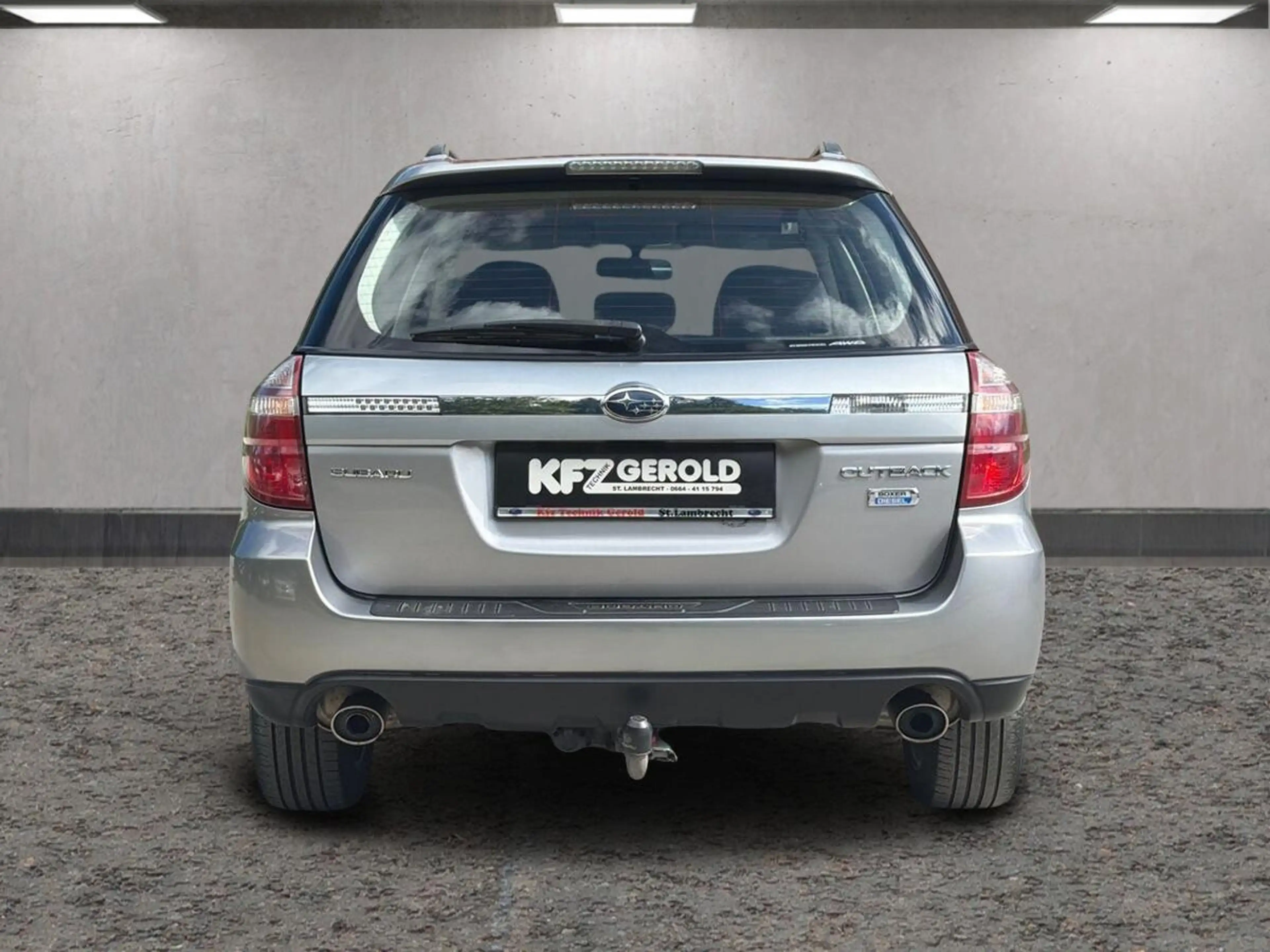Subaru OUTBACK Outback Touring Wagon 2,0 D Comfort AWD — photo 4