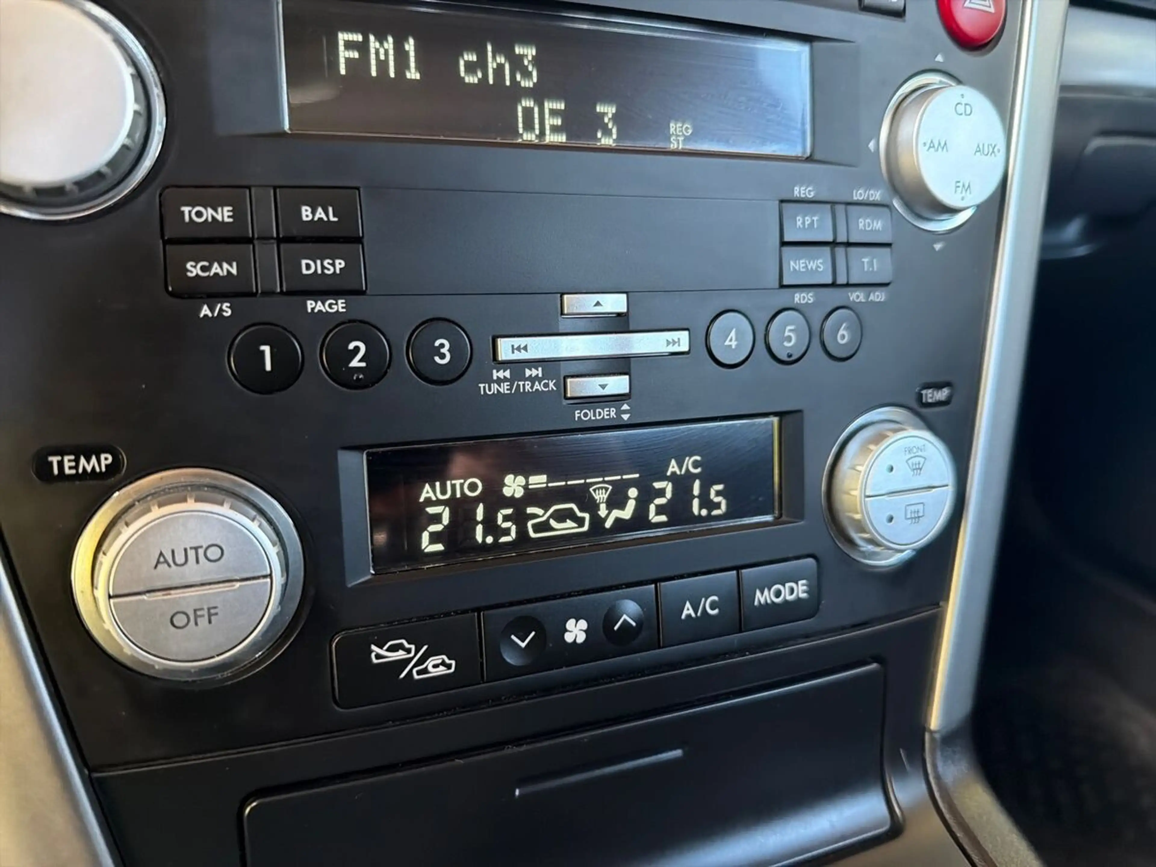 Subaru OUTBACK Outback Touring Wagon 2,0 D Comfort AWD — photo 15