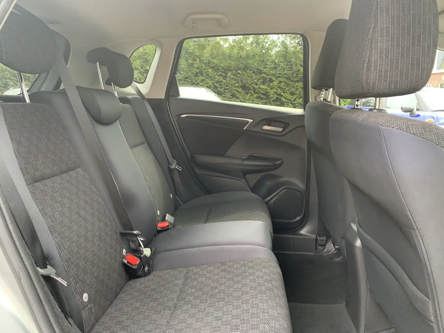 Honda Jazz 1.3 i-VTEC Comfort Aut., Orig. NL auto | Airco | P Gris - 2