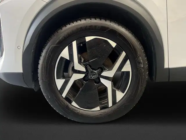 Peugeot 2008 view 10