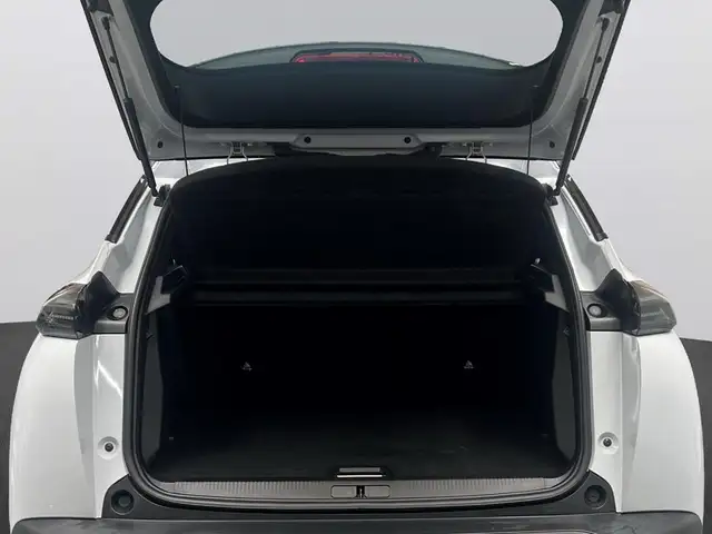 Peugeot 2008 view 9