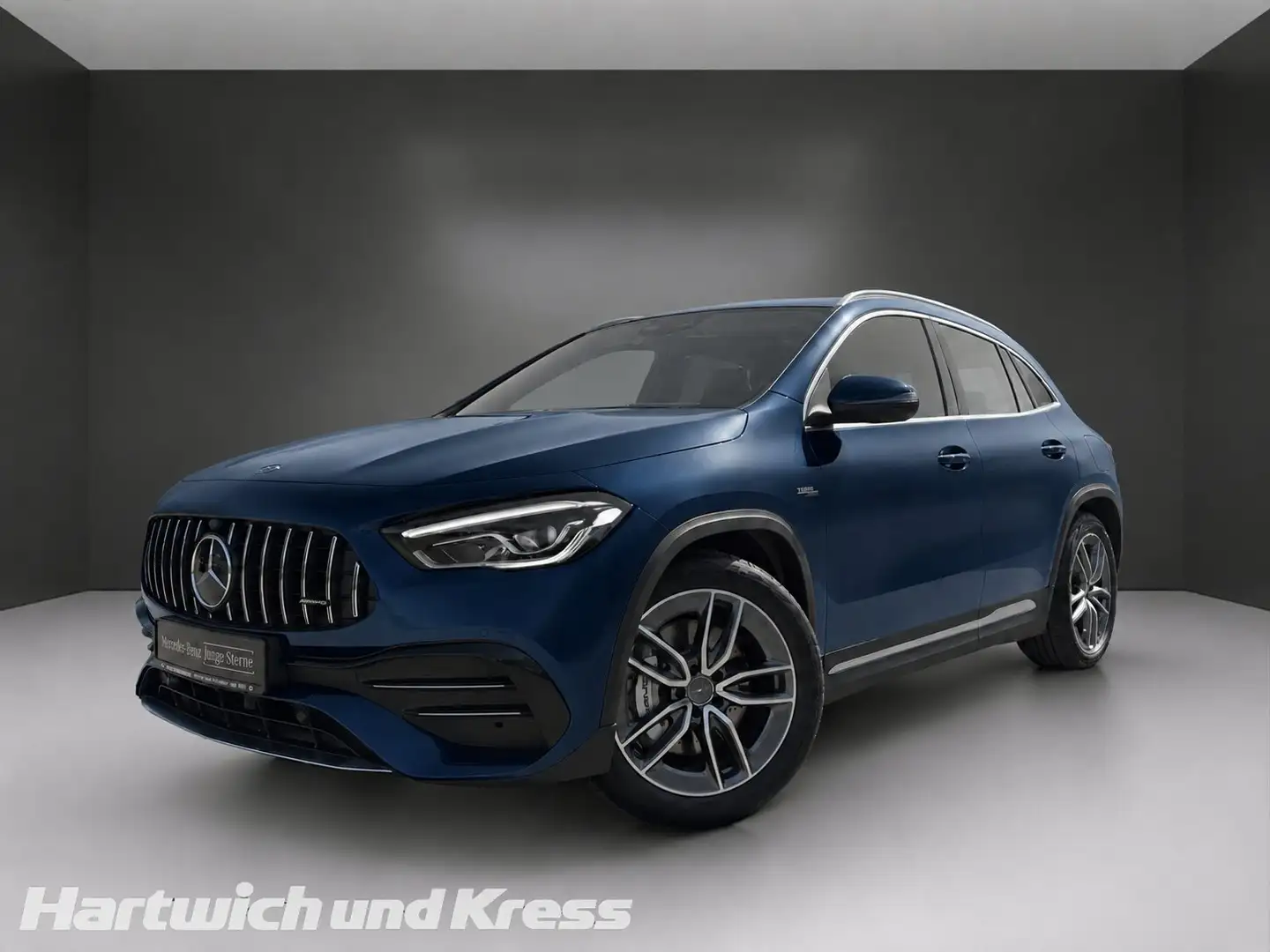 Mercedes-Benz GLA 35 AMG GLA 35 AMG 4Matic+Pano+Burmester+Standheizung+HeadUp+AHK+360°-Kamera+ Blau - 2