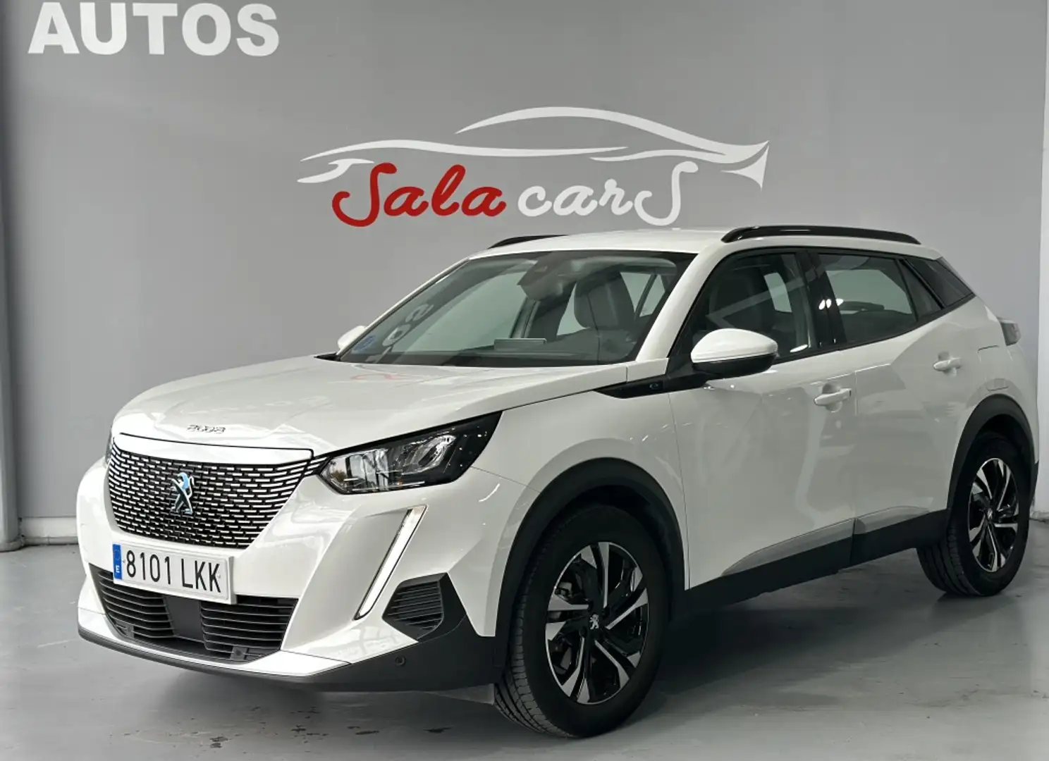 Peugeot 2008 Allure Pack Eléctrico 100kW - 2