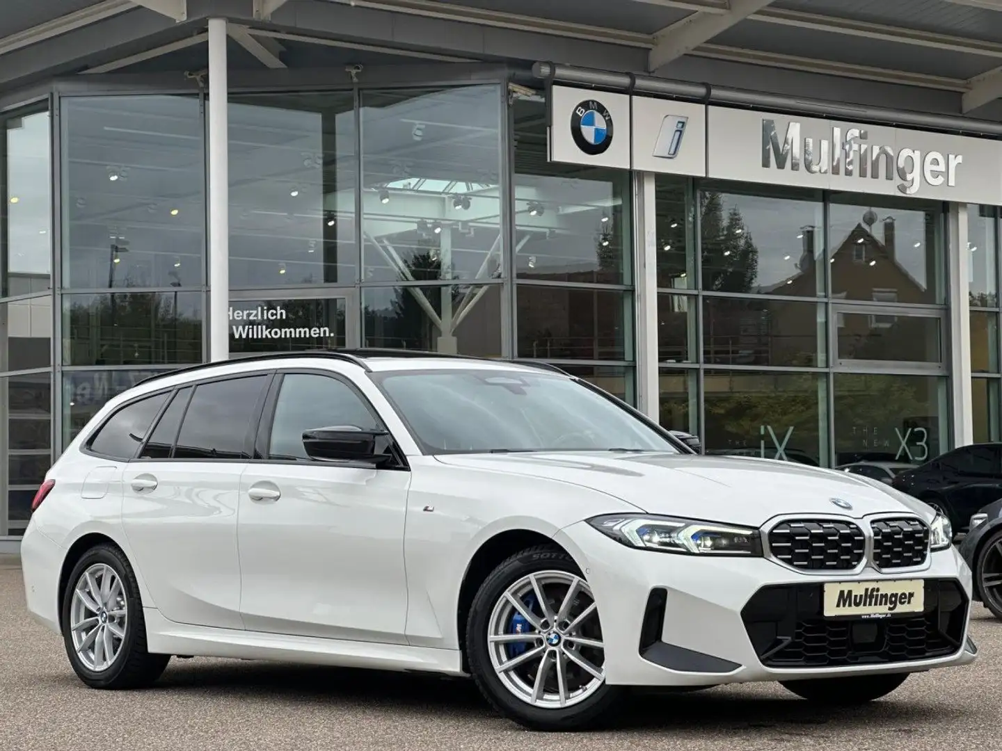 BMW 340 Mi T xDr HUD ACC Kamera PanoD.LiveProf.Ha/Ka Weiß - 2