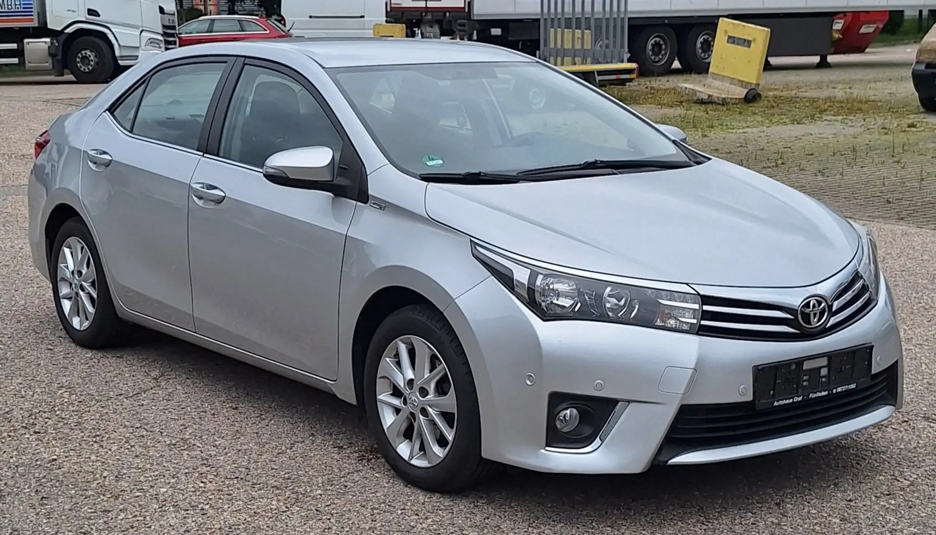 Toyota Corolla 1.6 LPG Prinz Zilver - 2