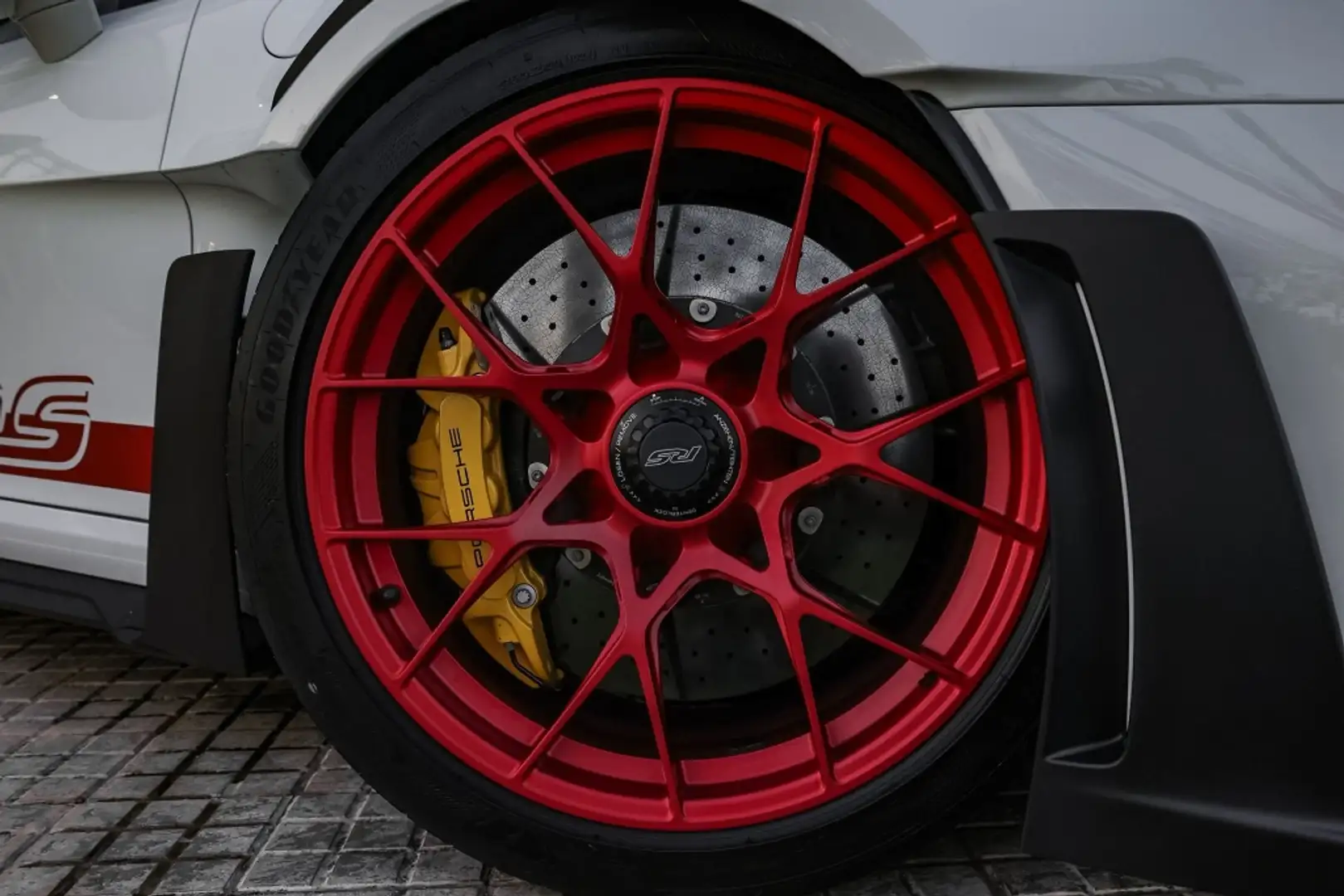 Porsche 992 GT3 RS Blanc - 2