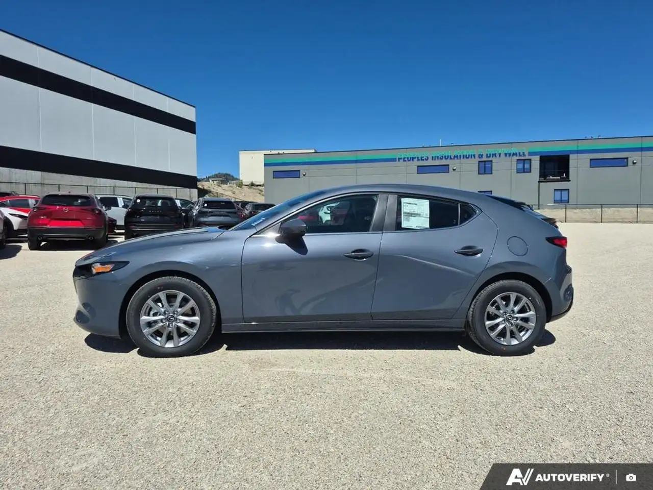 Mazda 3 снимка Mazda 3