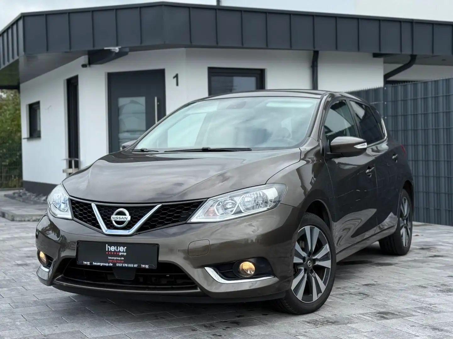Nissan Pulsar N-Connecta Braun - 1