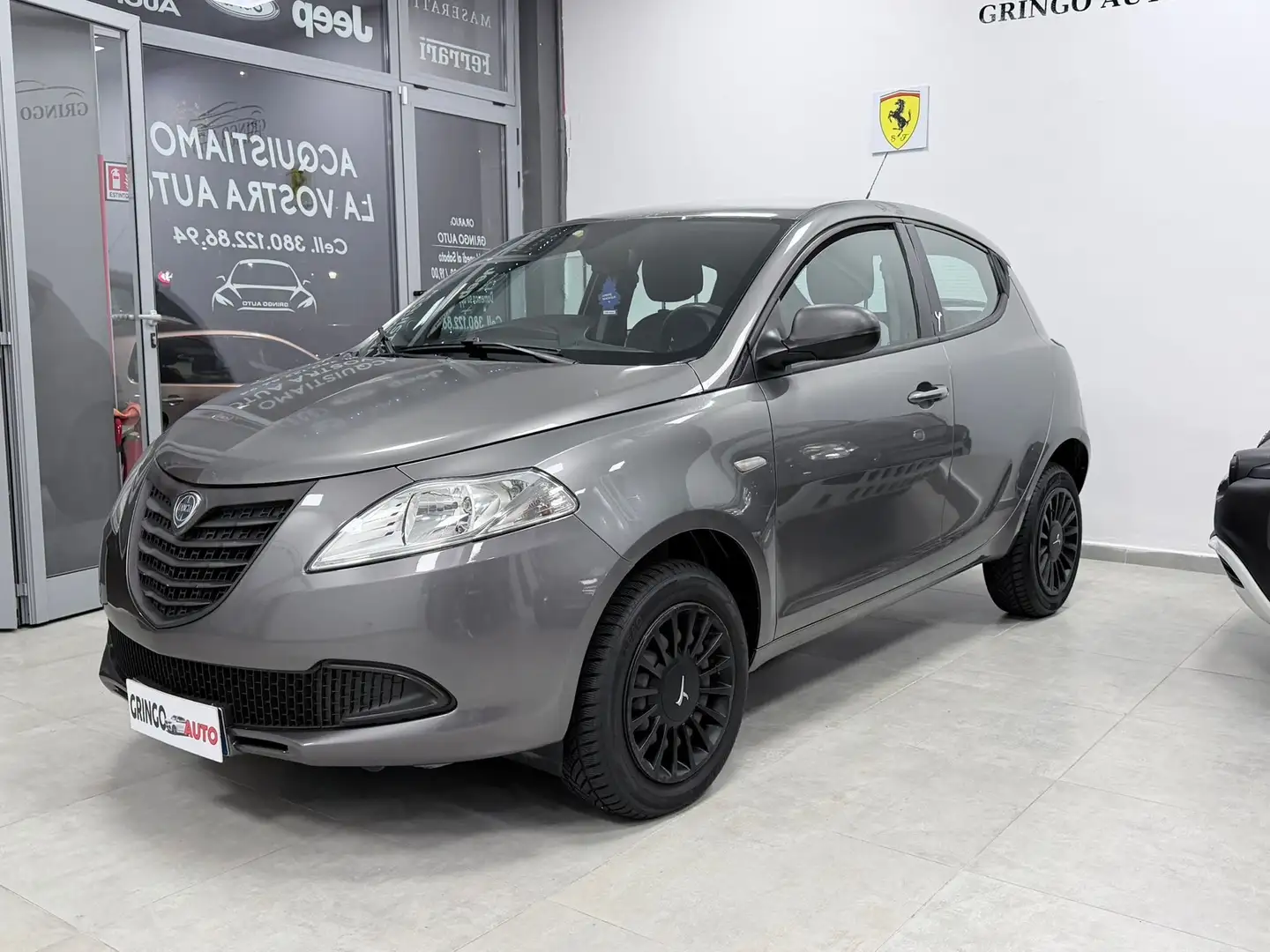 Lancia Ypsilon 0.9 t.air Elefantino ecochic metano 80cv my14 Grigio - 1