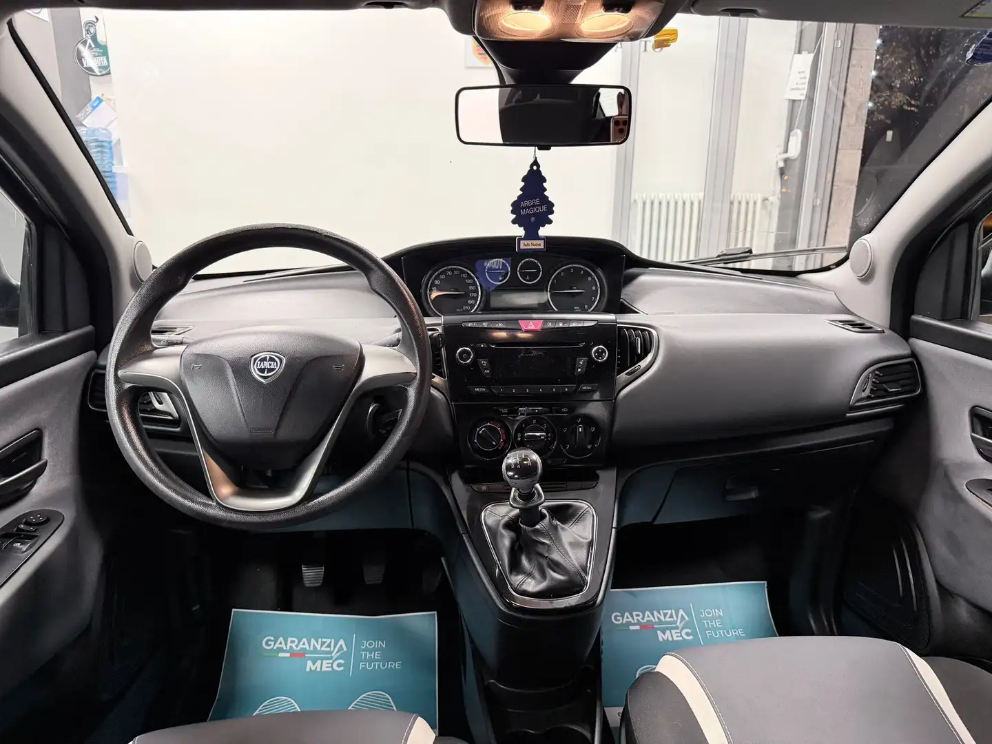 Lancia Ypsilon 0.9 t.air Elefantino ecochic metano 80cv my14 Grigio - 2