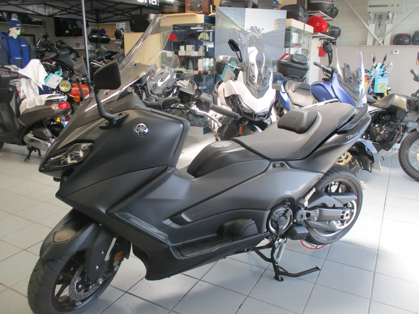 Yamaha TMAX 560 Nero - 2