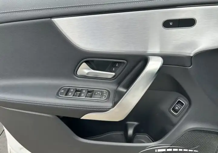 Mercedes-Benz CLA 2020, foto 11