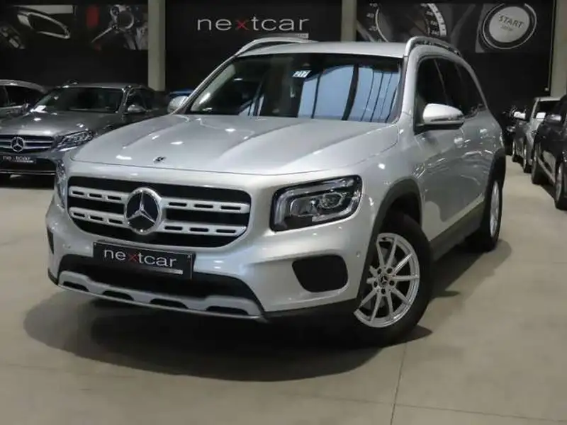 MERCEDES-BENZ Glb