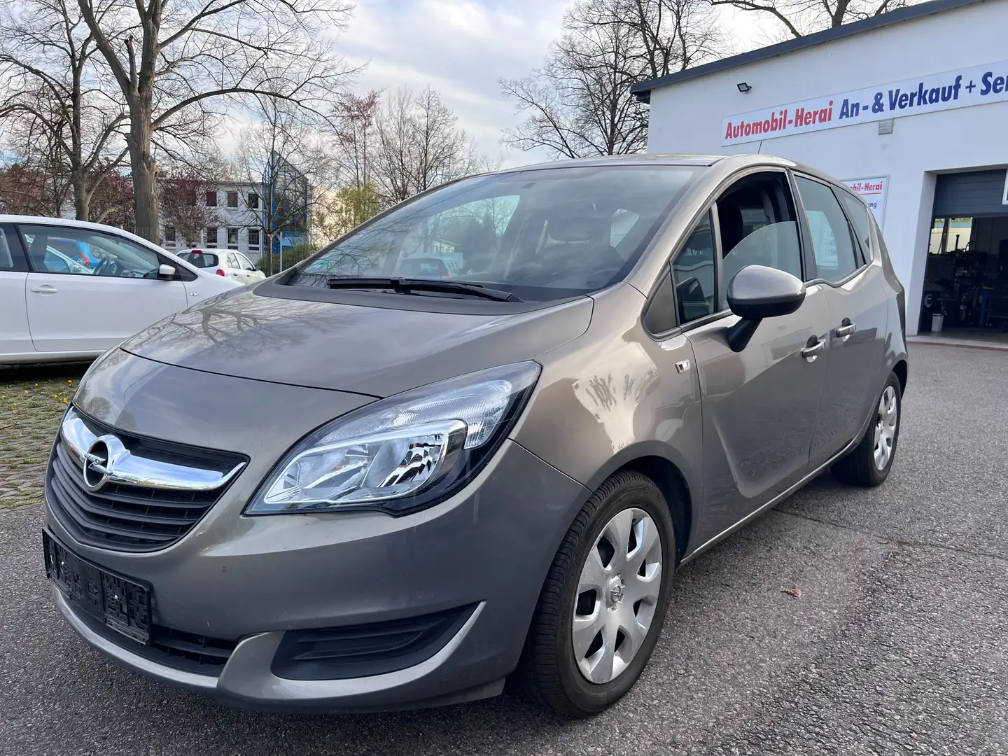 Opel Meriva Edition Bej - 1