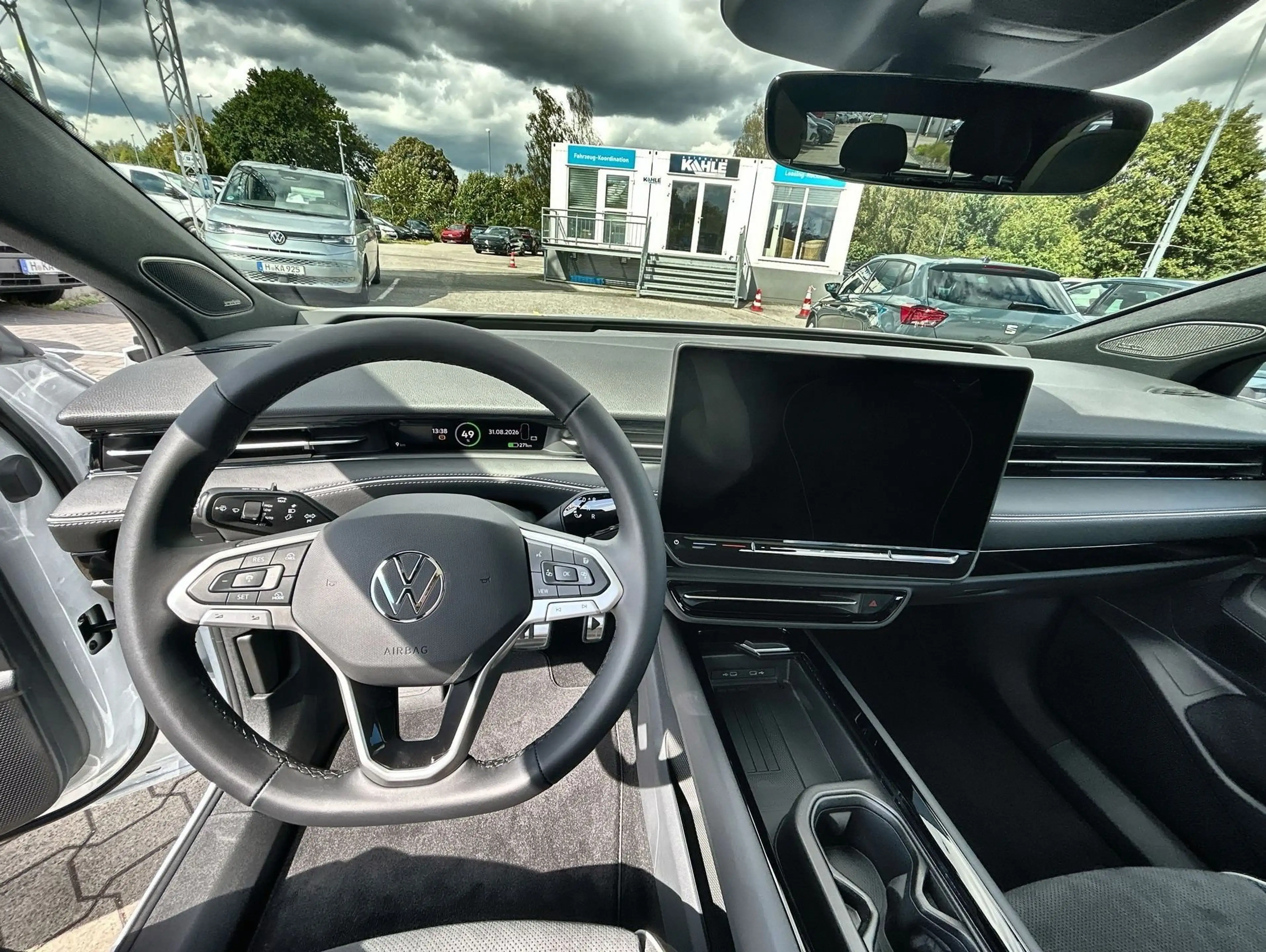 Volkswagen ID.7 Tourer Pro 77 kWh BlackStyle Pano Wärmepumpe AHK — photo 8