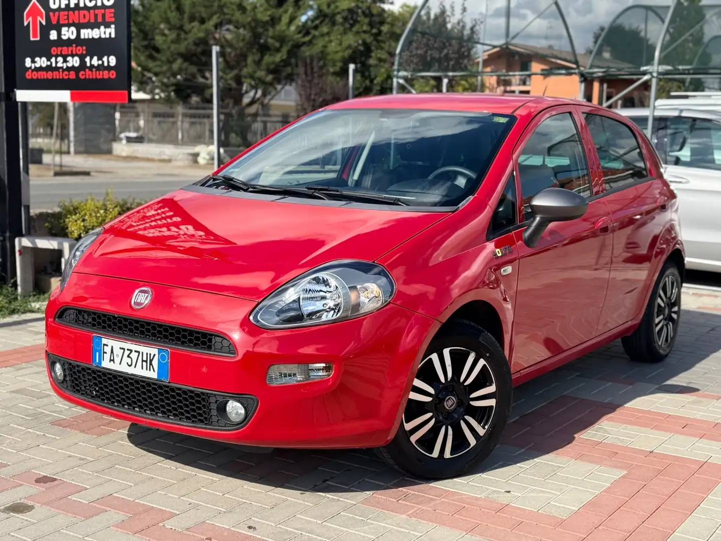 Fiat Punto Punto 1.2 8V 5 porte Young Rood - 2