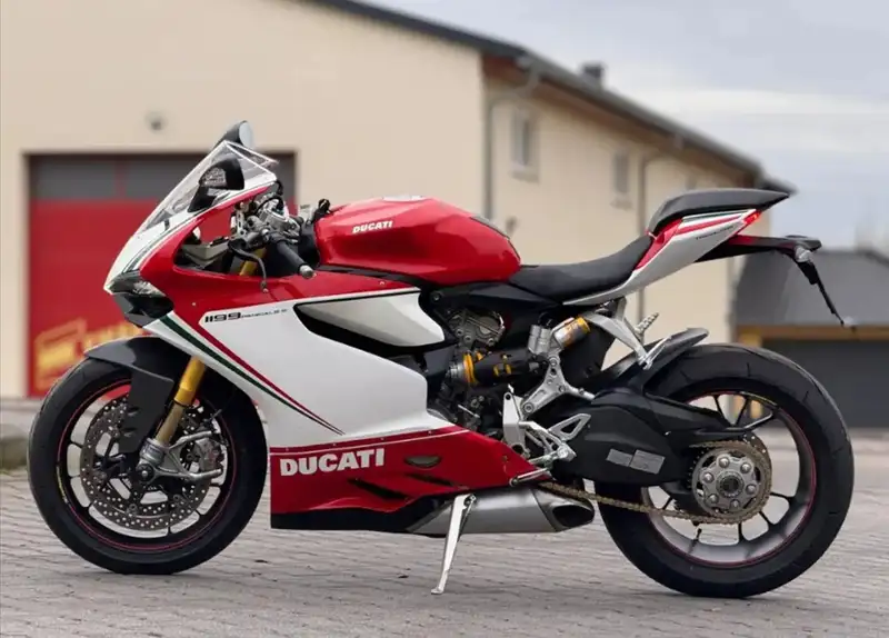 Ducati 1199 Panigale - foto 4
