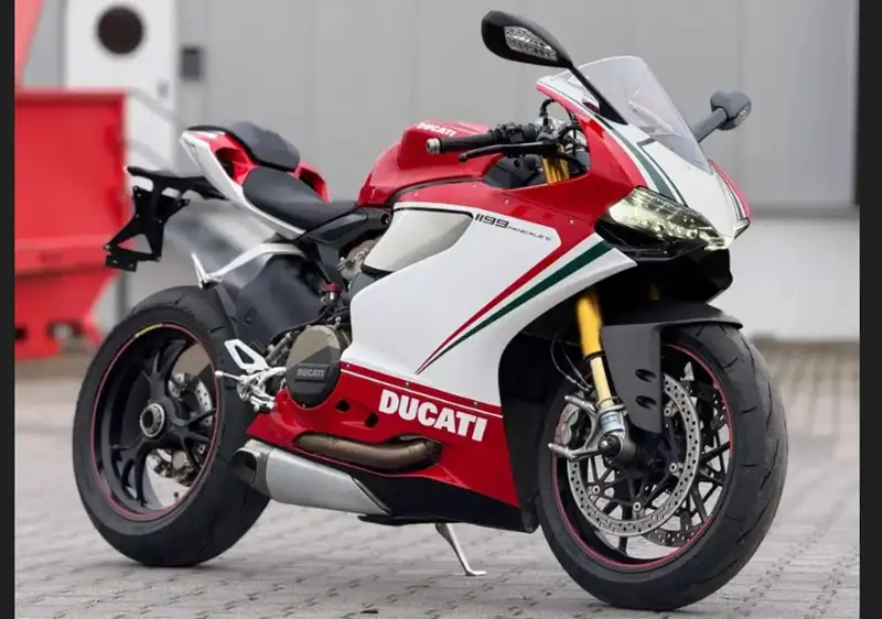 Ducati 1199 Panigale - foto 5