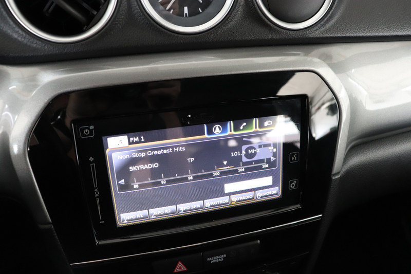 Suzuki Vitara 1.6 Exclusive Automaat. Eerste eigenaar, dealerond — photo 22